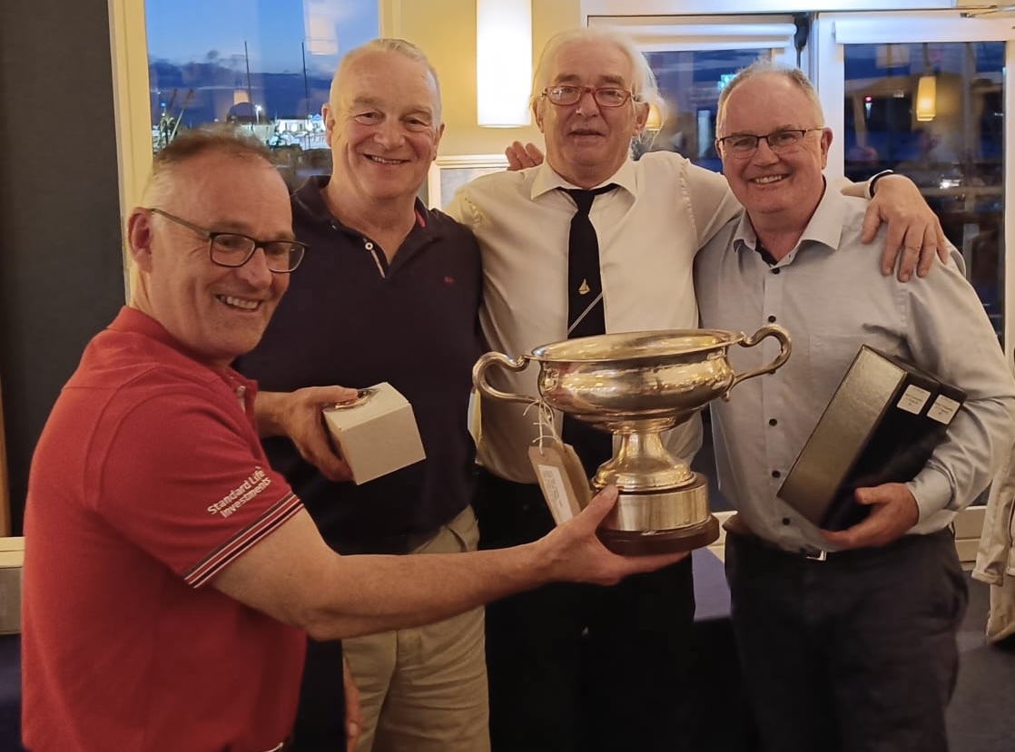 'Sheila's' winning team with Class Captain David O'Shea