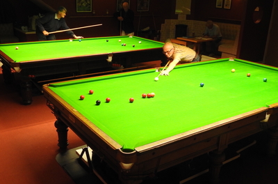 Wednesday night snooker returns