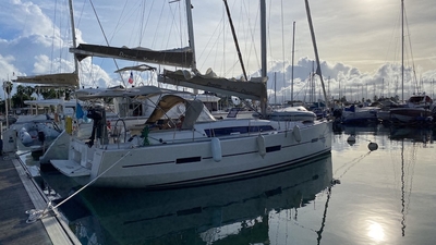 The Farrelly Family begin a Caribbean Adventure